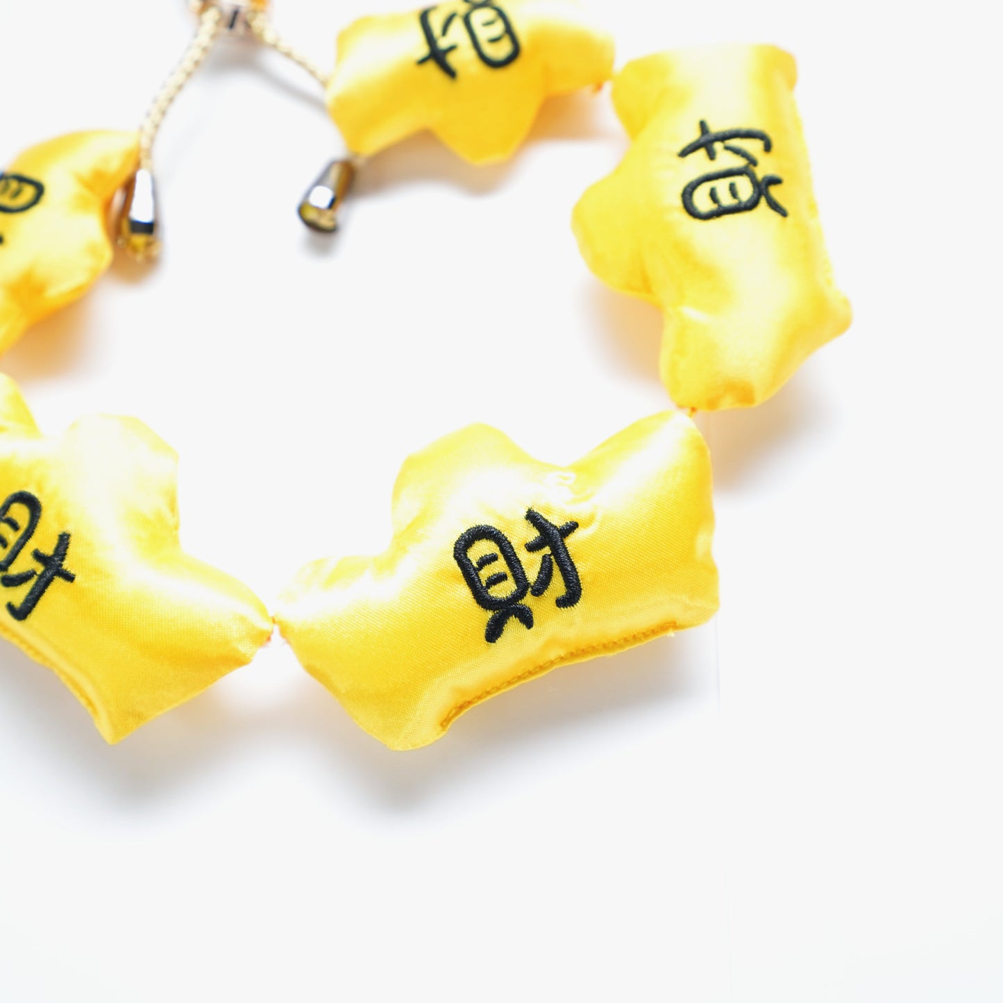 Golden Fortune String