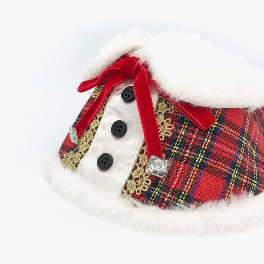 Caroline Hill (01-Tartan Red Plaid)